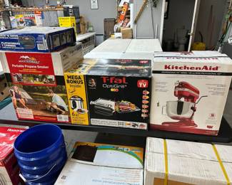 001 Kitchen Aid Mixer  More New in Boxes