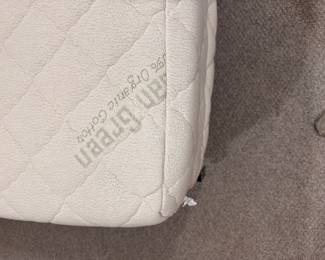 My Green Organic Cotton Queen Mattress. Photo 3 of 3.