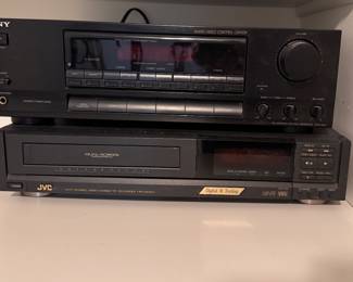 Sony STR-GX211 Audio/Video Control Center & JVC VCR.