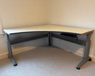 Vintage Steelcase L-Shape Adjustable Height Corner Desk & Desk Chair. Photo 1 of 5. 