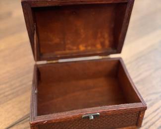 Vintage Rattan Box. Photo 2 of 3.