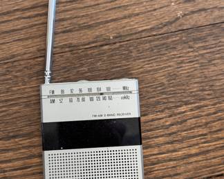 Panasonic Portable Radio "Mr Thin." Photo 1 of 2.