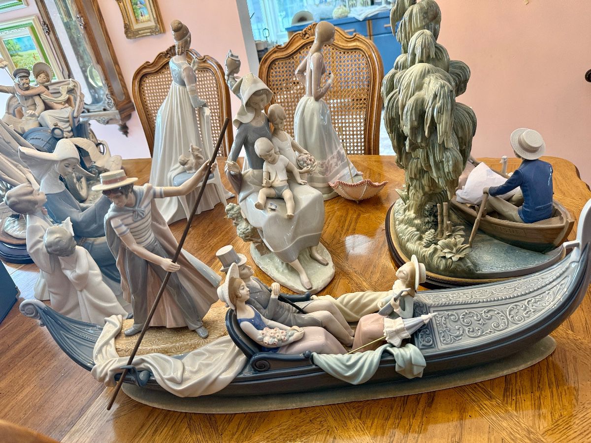 UNIQUE COLLECTION OF LLADRO