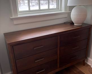 MID-Century 6 Drawer Dresser & Lamp