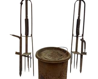 Rusty Minnow Bait Bucket Mole Traps