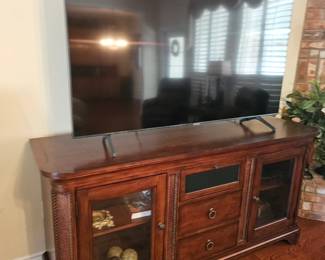 entertainment center and flatscreen