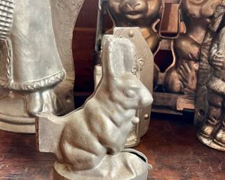 Pewter rabbitt chocolate mold~$40.00
Circa 1920’s