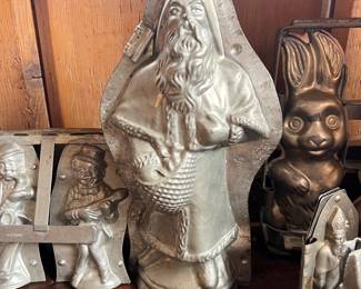 Father Christmas Antique Chocolate Mold~ $95.00