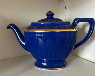 Hall teapot