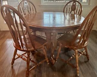 Oak Table, 4 Chairs