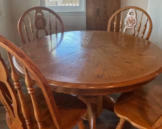 Oak Table, 4 Chairs, 24 Inch Leaf