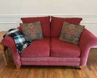 Bassett Love Seat