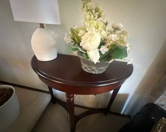 Halfmoon entry table