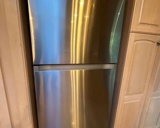 Samsung refrigerator / freezer