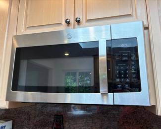 GE microwave