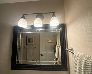 Mirror & light fixture