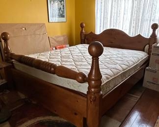 Solid Wood Cannonball Bed Frame second image