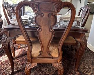 Assorted SilverPlated Serving Pieces and Decorative Items second image