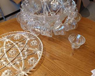 Anchor Hocking Early American Prescut (EAPC) Punch Bowl Set with Tray and Cups