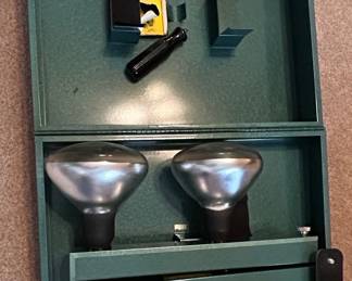 Vintage Movie Light Bar with Case