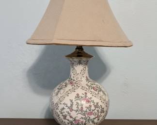 Vintage Chinoiserie Porcelain Table Lamp with Floral and Bow Motif
