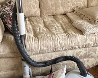 Kenmore Progressive Canister Vacuum Cleaner Model 116.21514