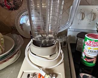 Osterizer Imperial VIII 5 Cup Glass Blender