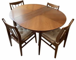 Mid-Century Modern Teak Dining Set with Oval Table and Four Chairs by McIntosh