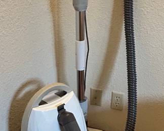 Kenmore Progressive 21514 Canister Vacuum Cleaner