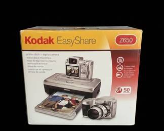 Kodak EasyShare Z650 Digital Camera with Printer Dock