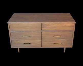 Mid-Century Modern 4-Drawer Dresser by Bassett Furniture