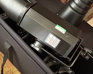 Bowens CE-1080 Monolight Flash Head and other accessory with case