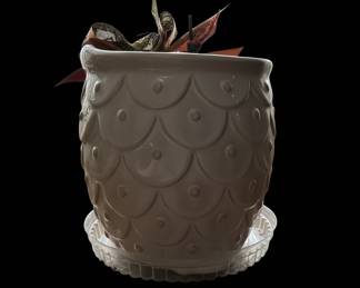 Mid-Century Modern Ceramic Owl Planter with Scalloped Pattern