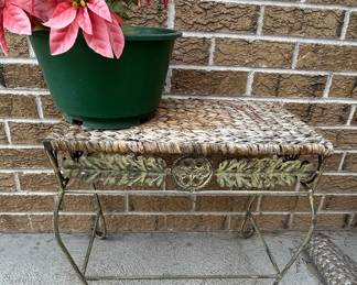 Vintage Woven Top Metal Plant Stand