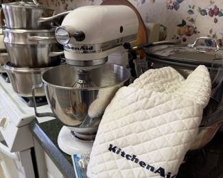 KitchenAid stand mixer… the good one from Greenville Ohio!