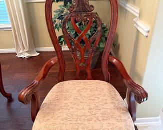 Close up of the excellent condition of all the chairs.