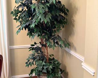 High quality  artifical trees and plants throughout no dust build up on any of them . 