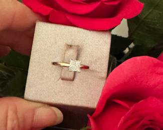 $650- 0.51ctw princess cut diamond - Tiffany setting style - 14kt - 2.2gr. Size 5 1/4