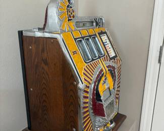 15	1100.00	Mills Novelty vintage Co. "War Eagle" 1930's mechanical slot machine 