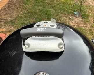 45	70.00	Weber King Kong portable charcoal grill 