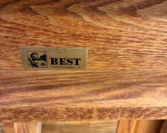 27	200.00	Easel by BEST Richeson Company USA