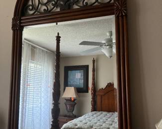 59	150.00	Mirror 37x57