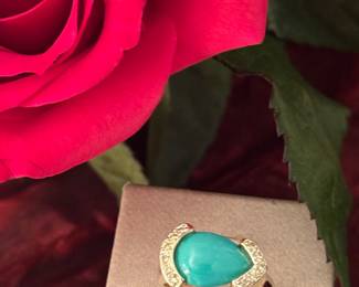 $550 - Levian brand - Persian turquoise & diam ring - 14kt yellow gold - 5.6gr - sz 7