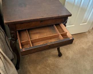 72	150.00	Antique sewing table for threads 23Wx17Dx29H need top re attached 