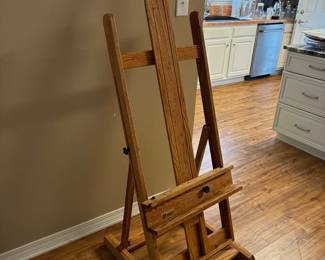 27	200.00	Easel by BEST Richeson Company USA