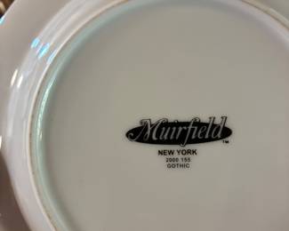 34	200.00	Muirfield of NY China Service of 8