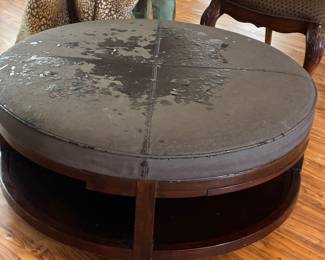 23	80.00	Round ottoman was a coffee table 41Dx18H