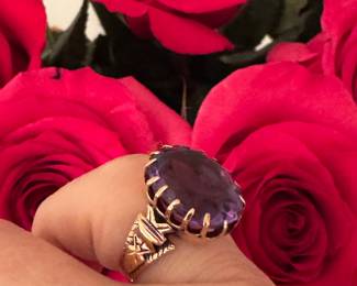 $375 - Amethyst Victorian setting - sz 5 - 