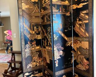 16	500.00	Oriental lacquer screen 4 panels 20x94