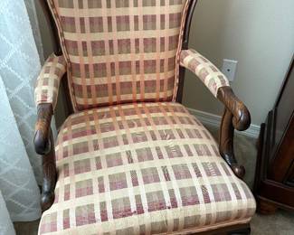 65	150.00	Belgian walnut chair 1950's - 23Wx20Dx38H